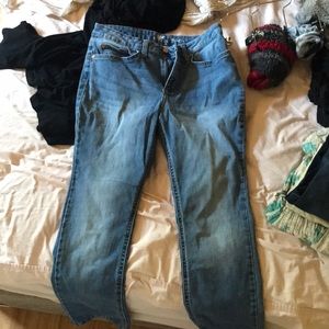 Mid rise jeans